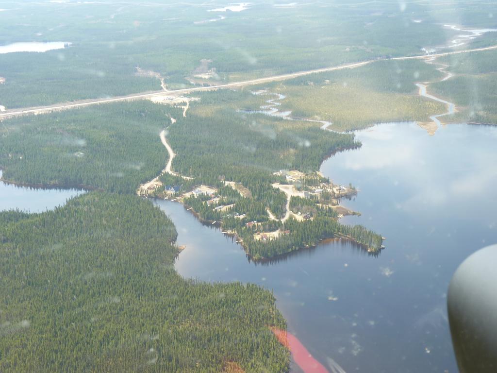 Gite De La Riviere Bed & Breakfast Шибугамо Екстериор снимка